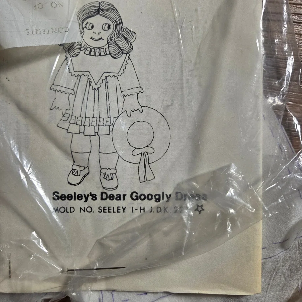 Vintage Seeley's Dear Googly Dress Doll Pattern CP 302 Mold 1-H J.D.K. 221 Craft